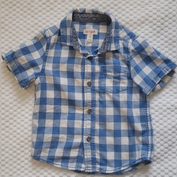 Toddler Cat & Jack Shirt Bundle - Picture 3 of 3